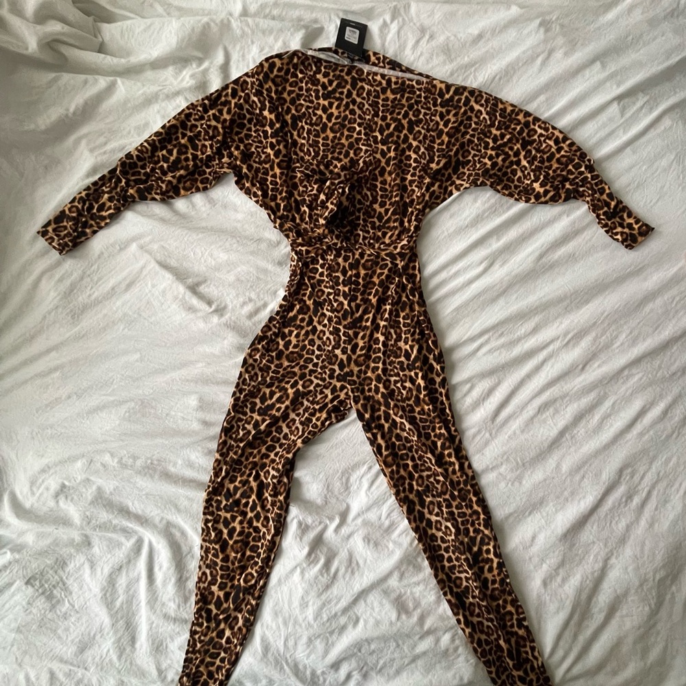 Brand new jumpsuit